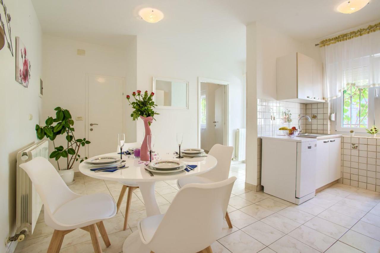 Apartman Paola Pula Exterior foto